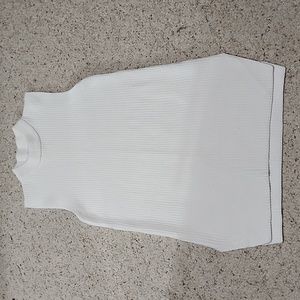 *Final Sale* H&M Sleeveless Knit Tunic